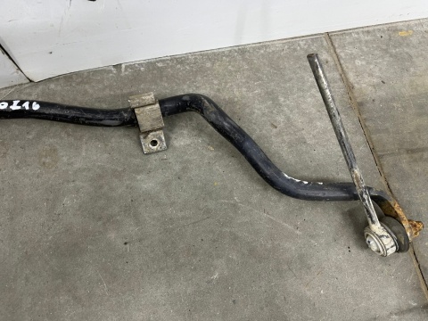 Drążek stabilizatora Volvo V40 S40 Mitsubishi Carisma przedni stabilizator 95-04r. 19mm.