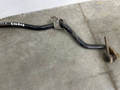 Drążek stabilizatora Volvo V40 S40 Mitsubishi Carisma przedni stabilizator 95-04r. 19mm.