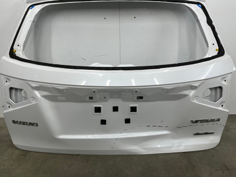 Klapa bagażnika Suzuki Vitara 2 II 15r.->
