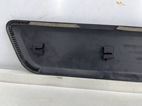 Listwa Citroen Nemo Bipper Fiorino III Qubo lewa tylna nakładka drzwi przesuwnych 07-17r. 1308820070