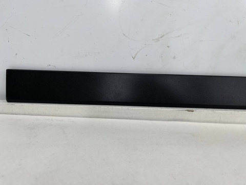 Listwa Hyundai Tucson III 3 15-20r. nakładka drzwi lewych przednich dolna 87723-d7000
