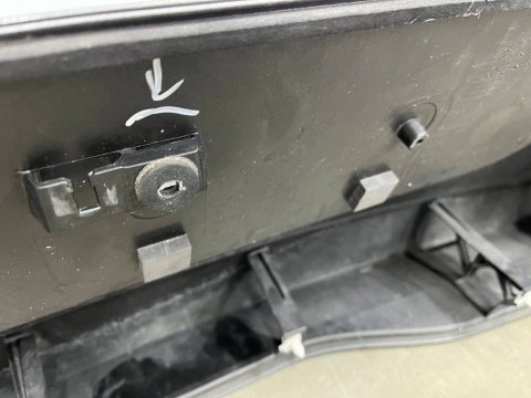 Klapa bagażnika Ford Mondeo MK5 kombi tylna blenda nakładka 14-22r. ds73-n423a40-a fs73-n423a40-b