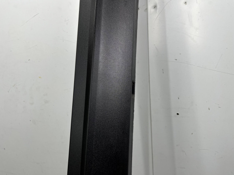 Nakładka progu Opel Crossland X 17r.- prawa listwa próg zewnętrzny 13482064