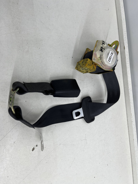 Pas bezpieczeństwa Lexus IS I is250 is200 is300 1998-2005r. SEDAN środkowy tylny 7e9110