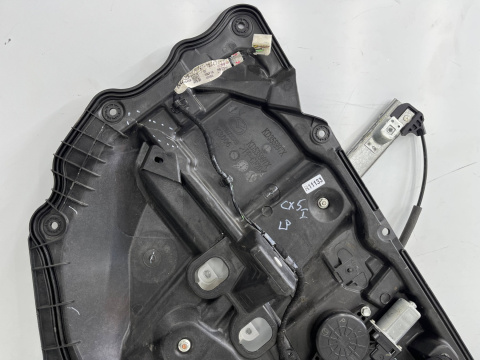 Podnośnik szyb Mazda CX5 I 12-17r. lewy przedni silniczek mechanizm 6pin kd535997x d6515958x