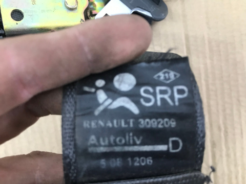 Pas bezpieczeństwa renault scenic 2 II prawy przód 03-09 czarny