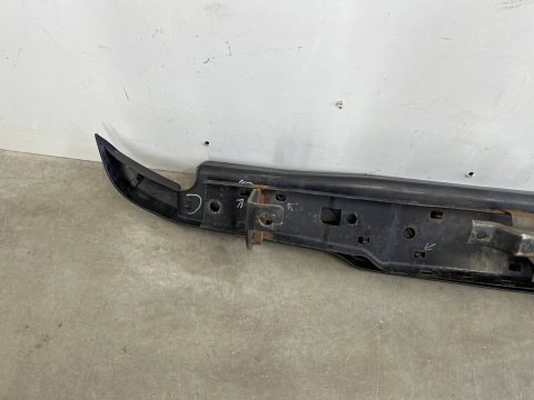 Zderzak tylny Nissan Navara IV 4 D23 NP300 Renault Alaskan belka nakładka listwa zderzaka 2015r.->