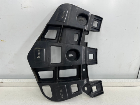 Ślizg Citroen C5 Aircross 17r.- lewe przednie przód mocowanie zderzaka wspornik uchwyt 9826693980